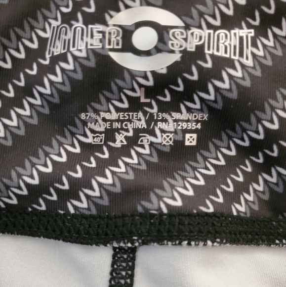 Yoga Pants Inner Spirit - Picture 3 of 3